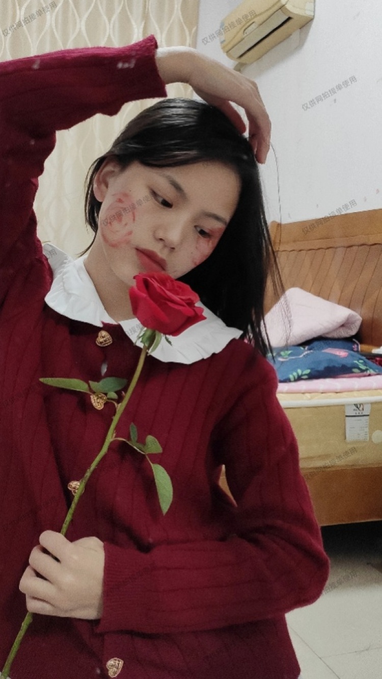 囍-湖南省·长沙市·岳麓区--会拍照会p图
拍照修图选图一条龙服务
三观正有耐心脾气好性格开朗
时间充足
剪辑视频会点皮毛
风格可尝试多样
疫情导致不能上班想发展点副业搞钱,希望各位金主康康我吧,努力搞钱早日暴富,祝大家生活愉快,