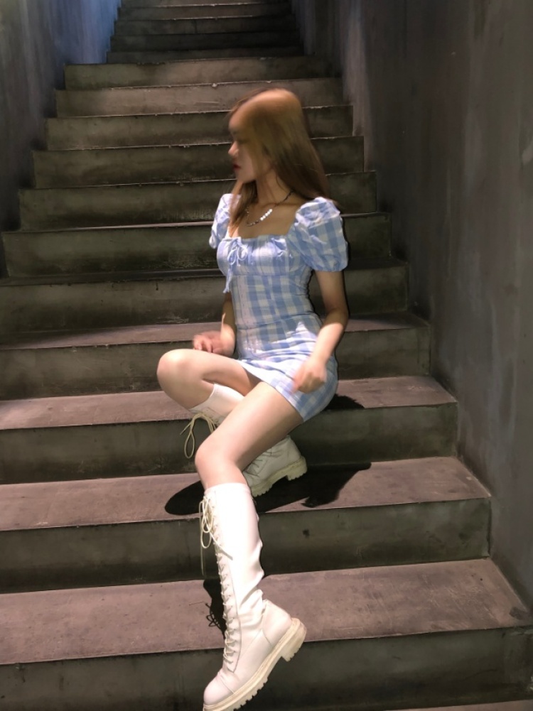 Erin-上海市·上海市·闵行区--希望能接到:服装|配饰|鞋子|包包|香水类的买家秀寄拍 详情页寄拍 或按需发布某红薯抖音微博等 各平台都可以 最好是送拍啦