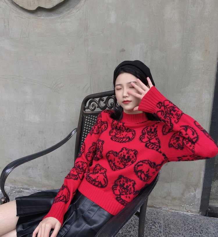 仙女不讲李🌰-广东省·深圳市·龙华区-某红薯-身高165 92斤喜欢拍照可买家秀 卖家秀出片快会P图 寄拍
