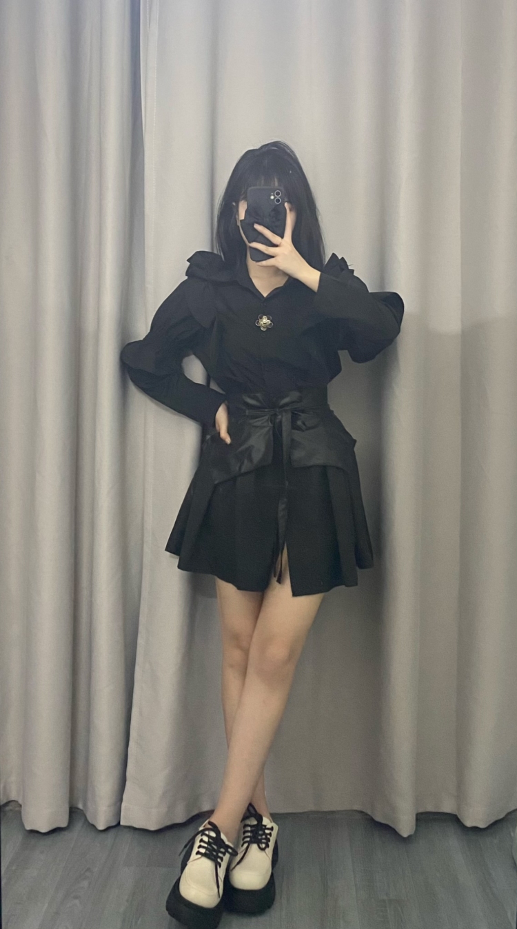 Yolo-广东省·广州市·海珠区-抖音微博某红薯-服装设计师兼职模特
身高155，体重88
会拍照 会P图 出图效率高
作为一个服装设计师的搭配审美 以及对作品的专注热爱
可接服装 鞋子 饰品 化妆品 包包……
快来找我叭～