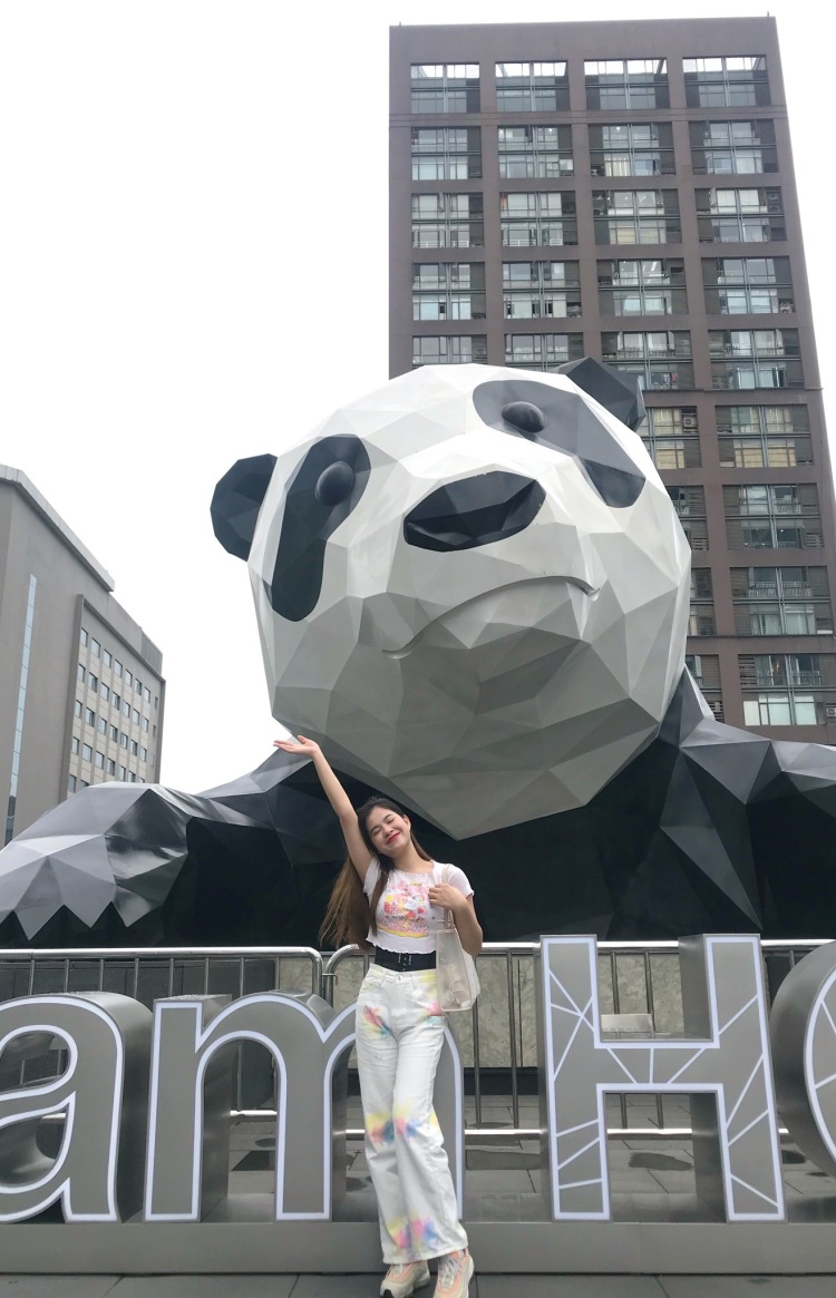嘉嘉-广西壮族自治区·百色市·田阳区--喜欢舞蹈 热爱拍照 最希望能拍到运动型的服装 可以拍到满意交片
身高163左右 体重110
抖音账号:酒后少女
粉丝数:840