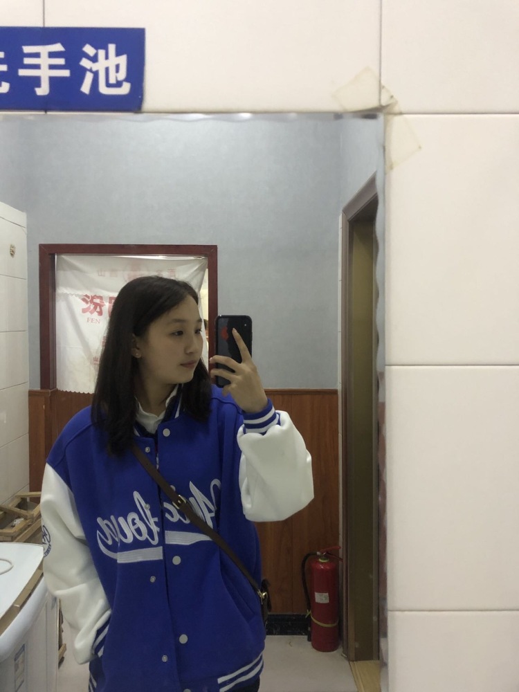 旺仔很旺.-山西省·临汾市·乡宁县-抖音-每天都想拍拍拍  也算是业余爱好者  来找我来找我  一定会合作愉快  有趣的人一定会带来不一样的效果🥰