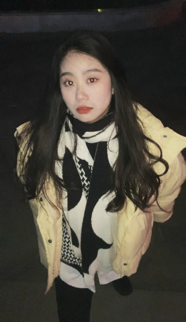 kilig-江西省·南昌市·新建区--会拍照 修图 163 90 本人学的专业是服装设计 有更好的搭配概念
接单范围 饰品服饰帽子围巾鞋子等买家秀