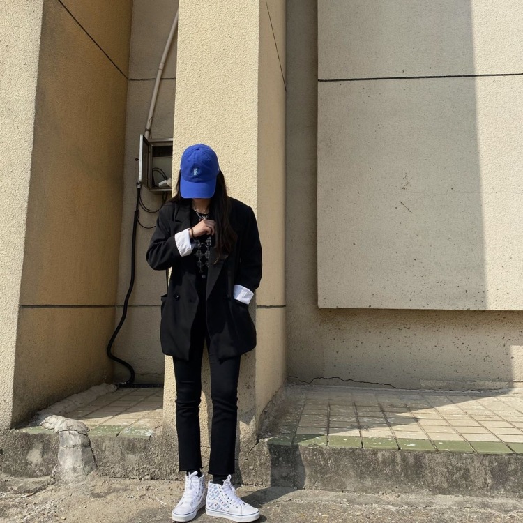kilig-江西省·南昌市·新建区--会拍照 修图 163 90 本人学的专业是服装设计 有更好的搭配概念
接单范围 饰品服饰帽子围巾鞋子等买家秀
