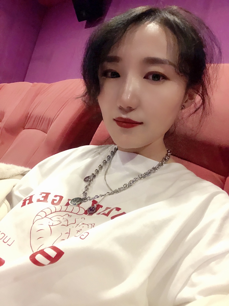 ༻晓ོ࿆寒ོ࿆༺leah-山西省·太原市·杏花岭区--兼职模特,会拍照
身高165,体重96
接寄拍服饰,包包,鞋品等
简约,欧美,休闲,甜酷等风格都可以
不拖稿,保证出片效率。