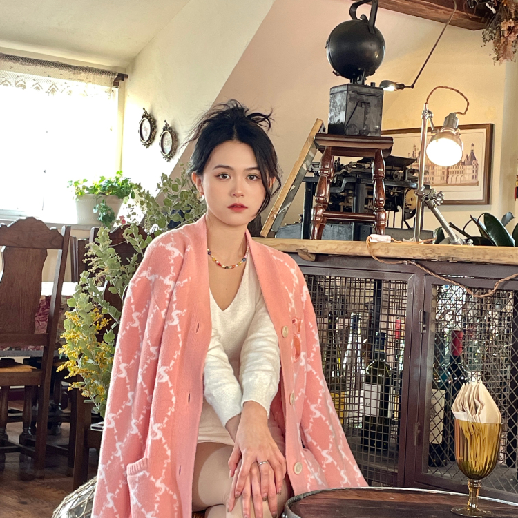  -山东省·青岛市·城阳区-抖音-喜欢化妆,拍照,穿搭。可接买家秀,平面模特,探店等,出图快,好沟通