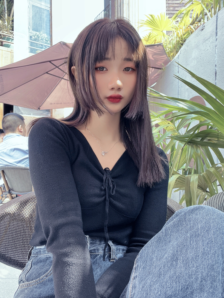 °猫九-贵州省·贵阳市·南明区-抖音-擅长拍照📸 自拍🤳 
兼职模特 玩PS 
身高163  体重50kg  接寄拍 饰品 包包 衣服  兼可 可各种风格