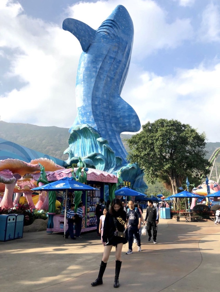 🌈-广东省·广州市·荔湾区--接寄拍,自拍,身高165cm,体重108g,衣服包包鞋子都可