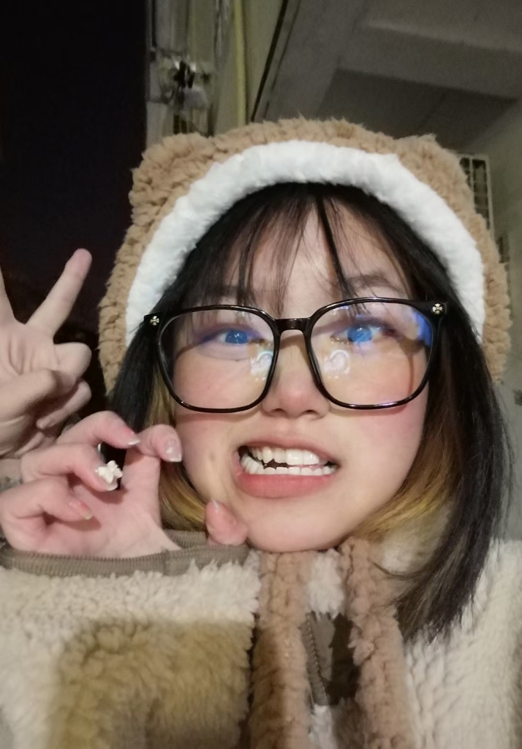 屋及乌-江苏省·南通市·通州区-抖音、某红薯、微博-希望有品位的金主爸爸看到我,想做寄拍模特,想赚些生活费,不想一直伸手问家里要钱,骗子绕道,会p图,谢谢