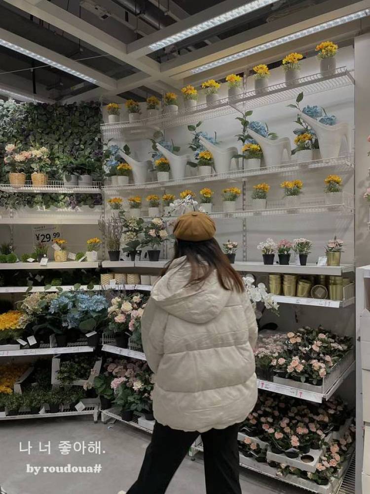 你头发乱了喔~-陕西省·西安市·未央区--165 96斤喜欢拍照和修图 爱化妆 有创意妆容 时间充沛 喜欢服装搭配和造型搭配 具有一定的审美和创造 能赚钱的事做的快 出图率有保证