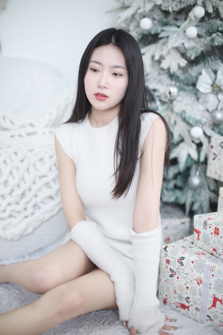 Aᴅᴏʀᴇ.-山东省·潍坊市·安丘市--接各种寄拍、种草视频、开箱,试用、推广、模特兼职,身高165体重95,会ps剪辑视频