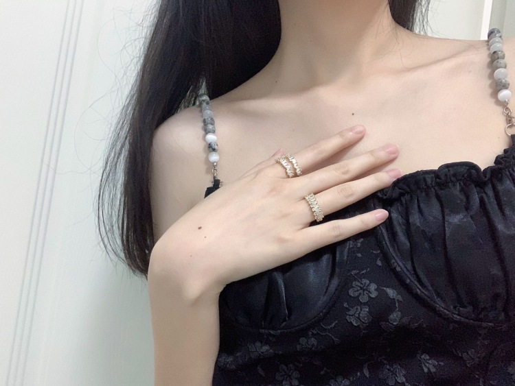 小肥羊-江西省·南昌市·青山湖区--身高174体重47kg接饰品、衣服、包包等寄拍~
有需要的商家可以找我