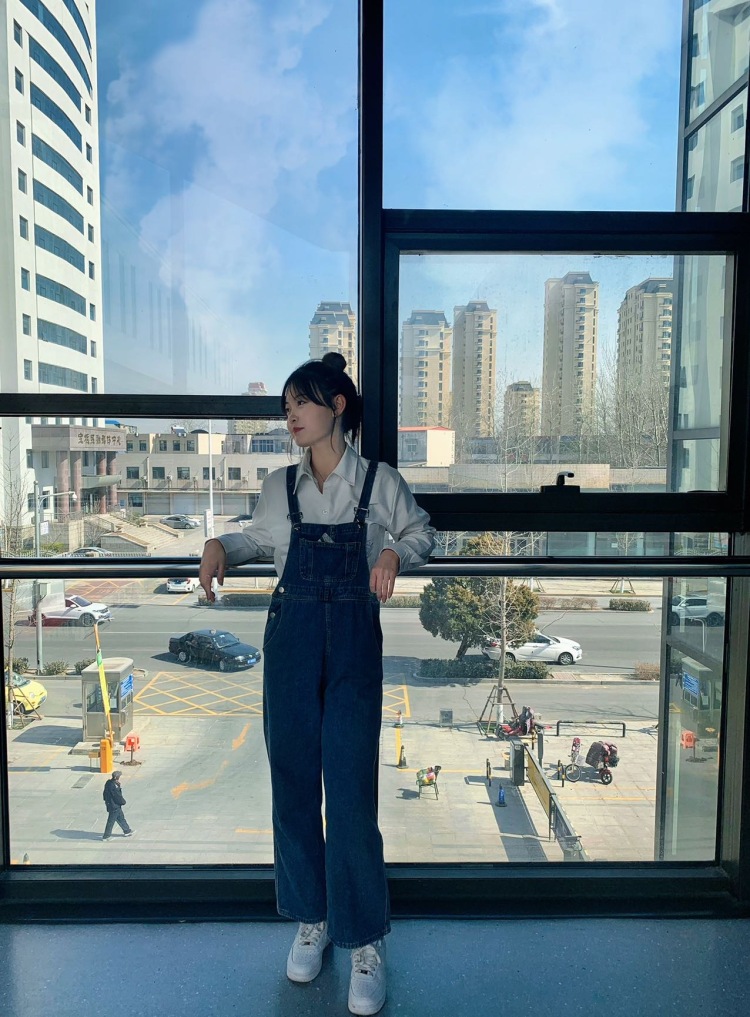 小七-天津市·天津市·蓟州区--我很好相处，平时喜欢拍照，会批图，具有很强的表现力，身材比例较好，适合拍买家秀！