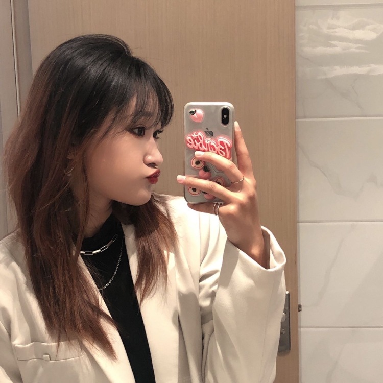 dai鑫儿-辽宁省·葫芦岛市·连山区-微博-本人学生接寄拍,买家秀,探店等赚点零花钱,超会p图,身高168体重108