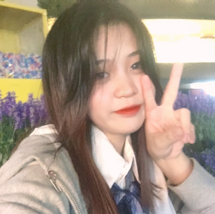 可恶的小羊-浙江省·宁波市·鄞州区-抖音-本人是学生  身高165  
平时比较喜欢穿搭 拍照 跳舞 唱歌 可接🍑 拼夕夕 衣服 鞋子等