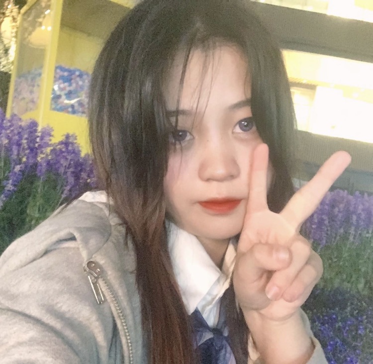 可恶的小羊-浙江省·宁波市·鄞州区-抖音-本人是学生  身高165  
平时比较喜欢穿搭 拍照 跳舞 唱歌 可接🍑 拼夕夕 衣服 鞋子等