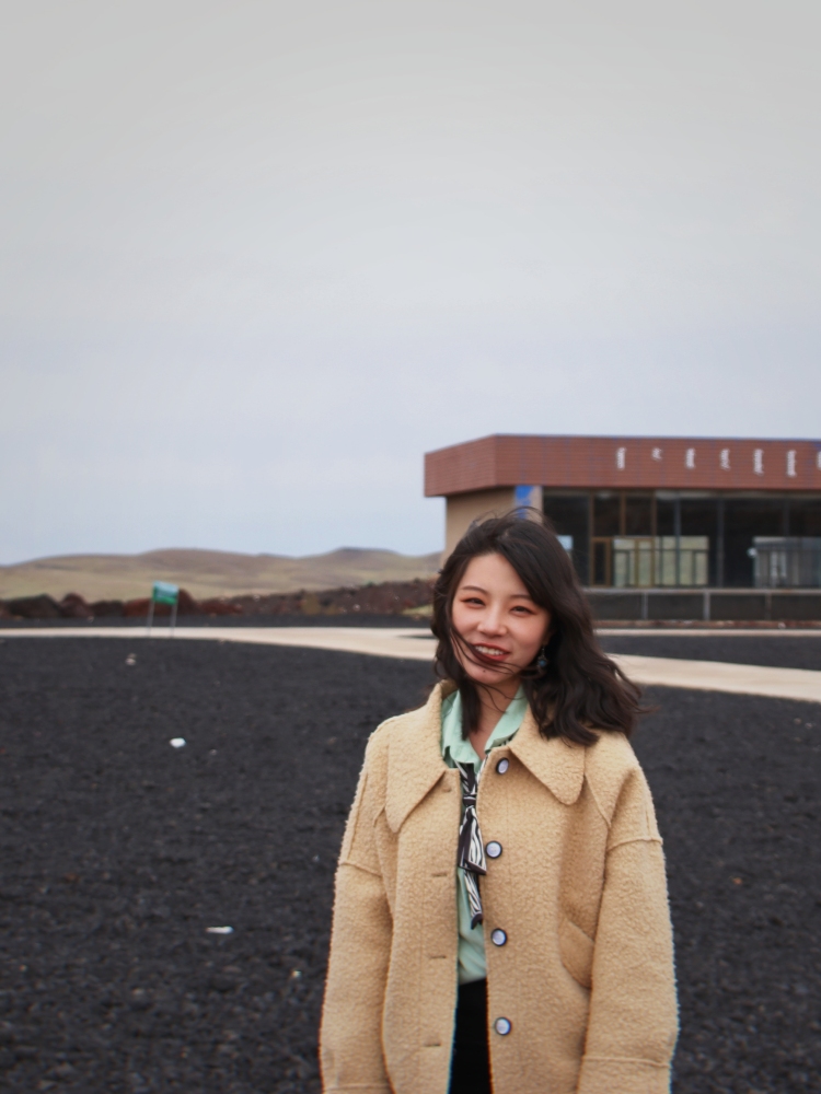 莫里莫里-山东省·滨州市·滨城区-soul-158cm，48kg，美术类研究生，喜欢摄影健身，擅长图文编辑，小视频剪辑