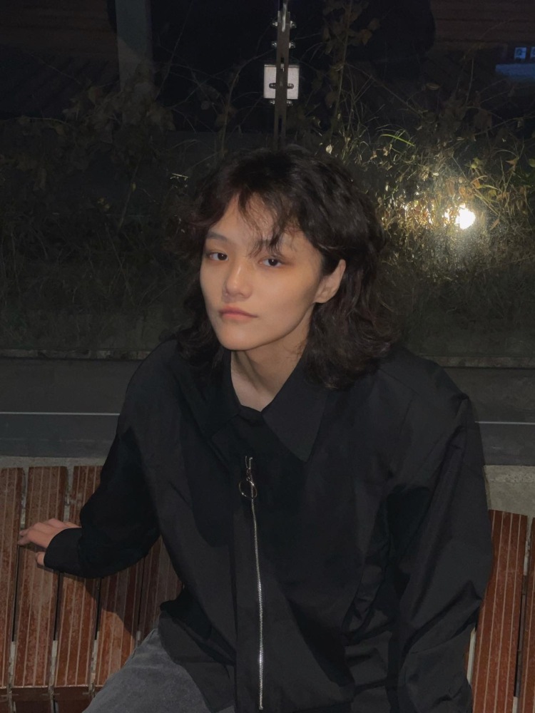когги - то-浙江省·杭州市·江干区-快手-自由职业，日常爱好摄影及分享图片，可以接单 可拍买家秀、种草视频都🉑️，负责认真并且会效率完成✅