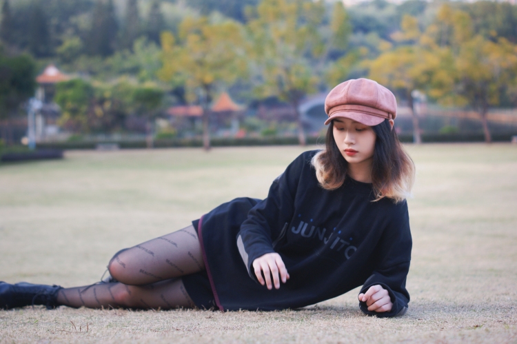 泠与-广东省·深圳市·南山区-某红薯,微博,抖音,快手,B站-在校大学生。可接买家秀,开箱测评种草,短视频vⅠog创作,免费试用,探店打卡,平面模特兼职,品牌代言,校园推广。