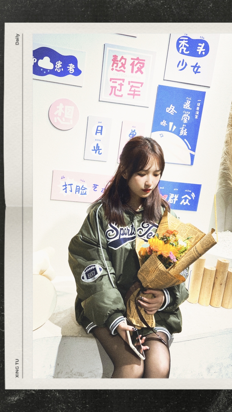 Babe.-江西省·南昌市·红谷滩区--本人158,42kg。接拍服装化妆品美瞳首饰等等都可以的,平常也喜欢拍照,新人一枚希望可以多接单~