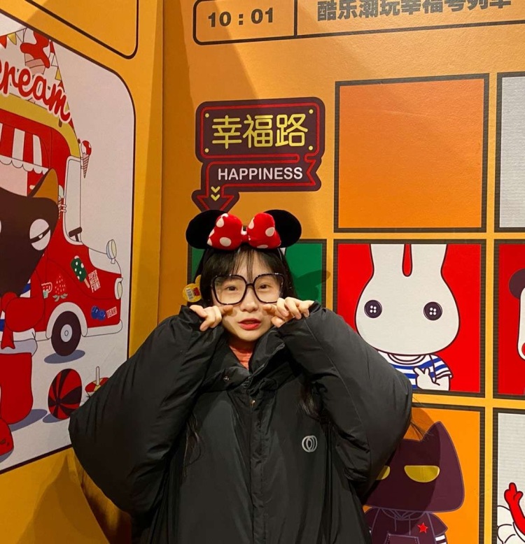 艺૮・ᴥ・ა-浙江省·宁波市·慈溪市-某红薯 微博 抖音-矮个子模特
身高158cm体重46kg
风格清纯甜美可爱少女
喜欢跳舞：民族/韩舞
🉑️约拍 寄拍 详细私聊
买家秀 开箱视频 短视频创作 直播带货 探店打卡等