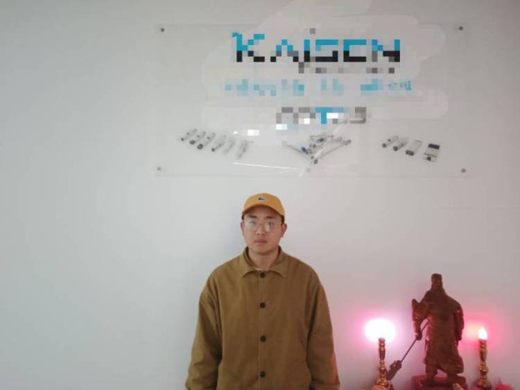 David-上海市·上海市·闵行区-抖音-本人可接大码男装一类，会p图，有玩平台，但是没啥分丝，希望接摆拍图，或者上身图买家秀之类。
