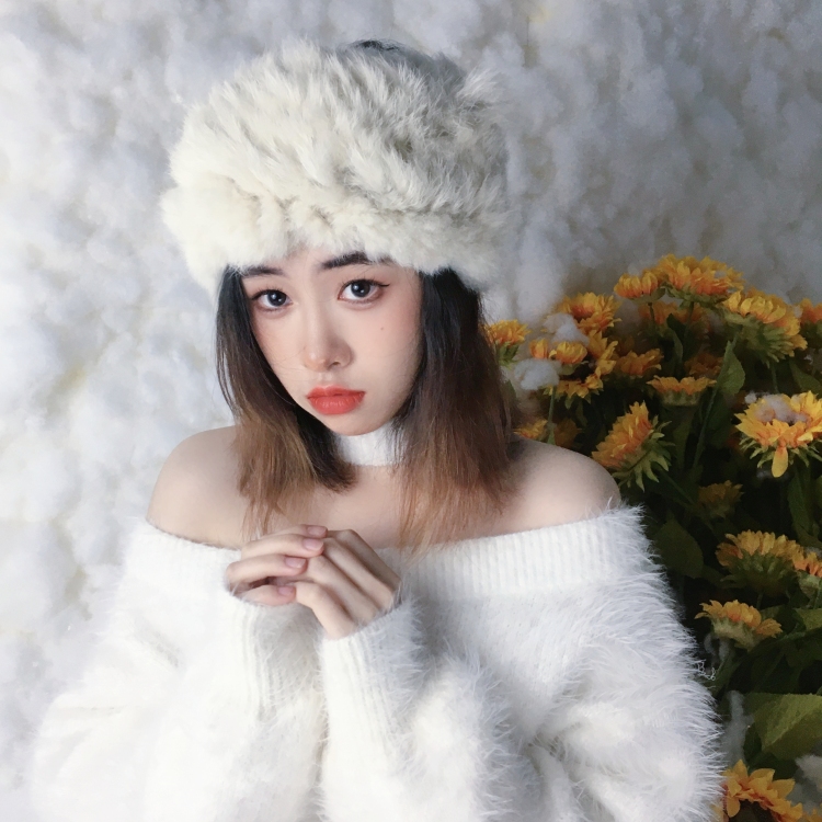KIKI-广东省·广州市·黄埔区-抖音 某红薯-学服装设计的在校大学生 擅长拍照 修图 画画 风格多样我可以接 寄拍买家秀 免费试用  开箱测评 探店打卡 推广