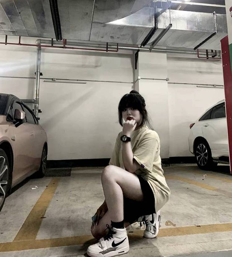 思思.-广东省·广州市·海珠区-抖音 快手 某红薯 微博-🉑接寄拍 送拍 鞋子 衣服 帽子 手链 戒指等等
商家可以来找我🉑合作 价格详谈
身高:166
体重130
苹果型身材哦