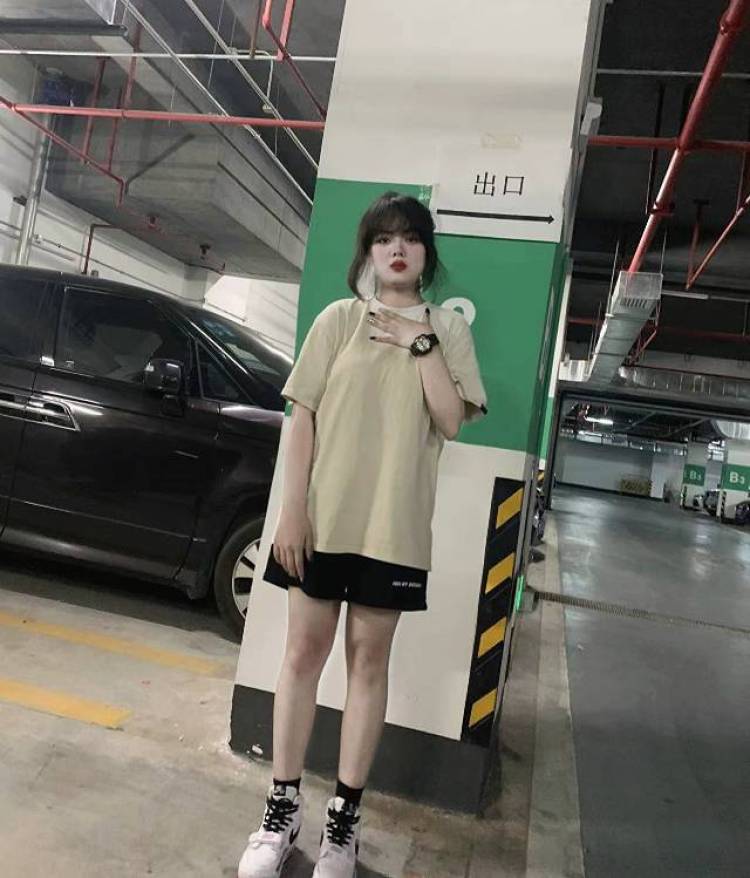 思思.-广东省·广州市·海珠区-抖音 快手 某红薯 微博-🉑接寄拍 送拍 鞋子 衣服 帽子 手链 戒指等等
商家可以来找我🉑合作 价格详谈
身高:166
体重130
苹果型身材哦
