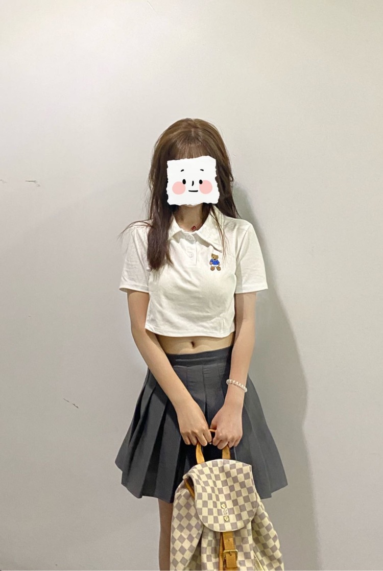 草莓蛋炒饭-内蒙古自治区·呼和浩特市·赛罕区-Ttp花-特长：美术 舞蹈 钢琴 尤克里里 爵士鼓 国标舞（每一个都得心应手）
抖音粉丝1430，可塑性强，认真负责，各种风格都可以驾驭，各种妆容得心应手，身材高挑，面容白净，不是很特别但是一定很努力