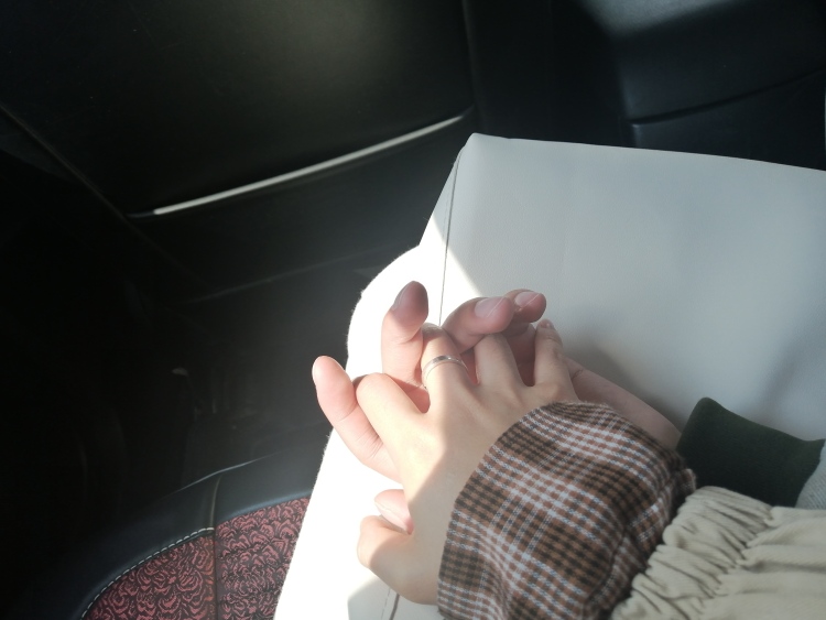 喜欢海-吉林省·松原市·宁江区-抖音-各位老板好，我是一名大学生，喜欢唱歌，会拍照，可做寄拍，好物测评，买家秀，望各位老板多多找我合作，谢谢