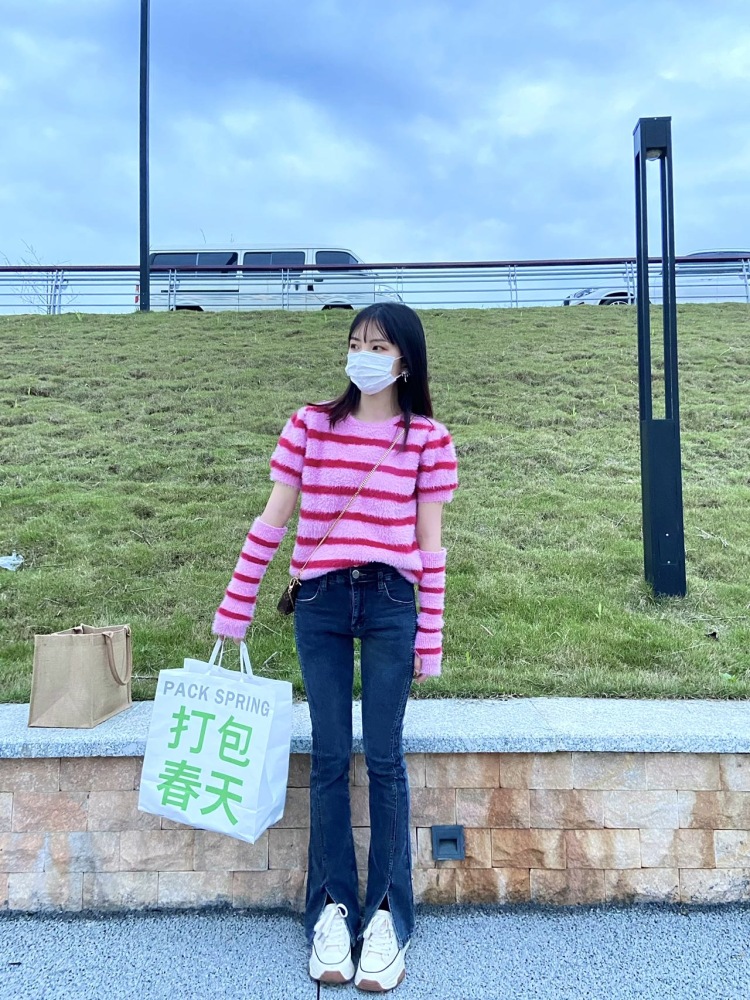 吃芋圆-湖南省·长沙市·岳麓区-微博 某红薯-身高160cm
体重40kg
自己平常喜欢去探店打卡拍照
买家秀、详情页图，各种衣服、鞋子、包包、饰品都🉑️！会拍照会p图，出图效率高！