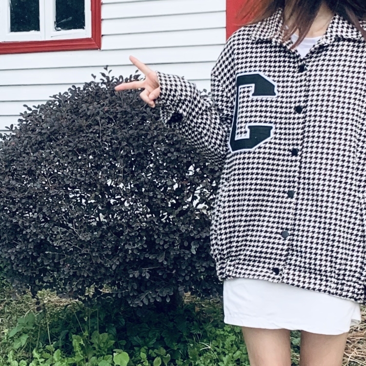 ㅤㅤ曹女士-广东省·广州市·白云区-快手、抖音-大家好！我是广州网红：曹女士
156  40斤
会拍照会p图
接寄拍，送拍
各种风格都能接受，饰品，鞋子，包包也🉑️
艺名：曹女士
年龄：19
身高：156CM
体重：40KG
坐标：广东省·广州市·