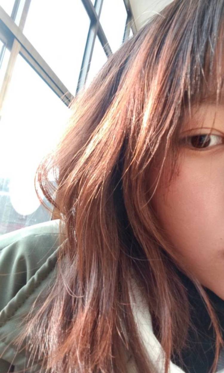 李肖贝-河南省·安阳市·滑县-抖音-会拍照会p图会剪辑有自带相机,拍照清晰价格好商量。会弹吉他,会画画
