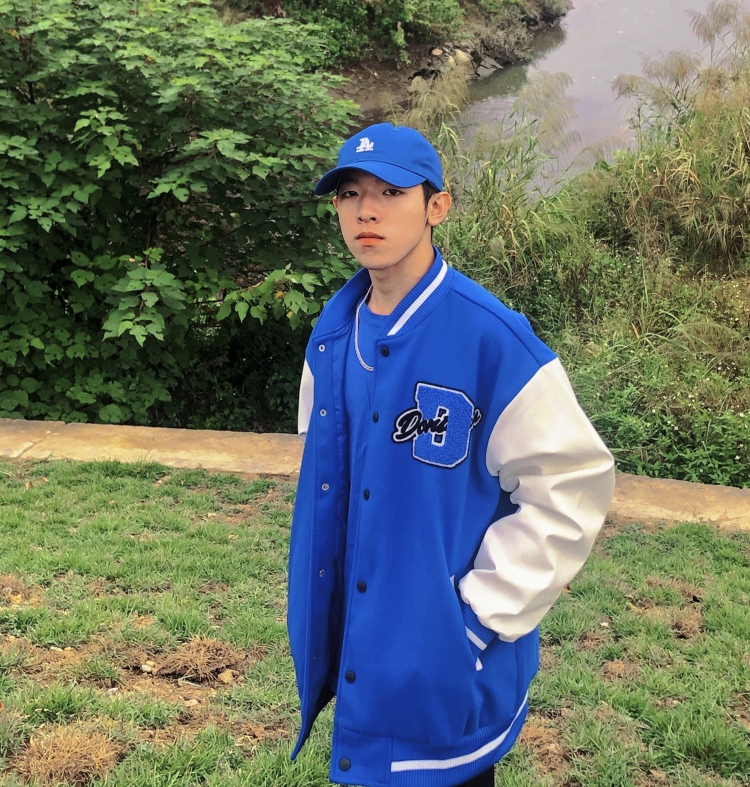 ㅤㅤ林贻岸-广东省·广州市·白云区-快手 抖音-大家好！我的艺名叫林善良 会拍照会p图
身高175体重115
接寄拍 买家秀 种草等等
想赚点生活费
衣服、裤子、鞋子、帽子都可
快手有500粉丝