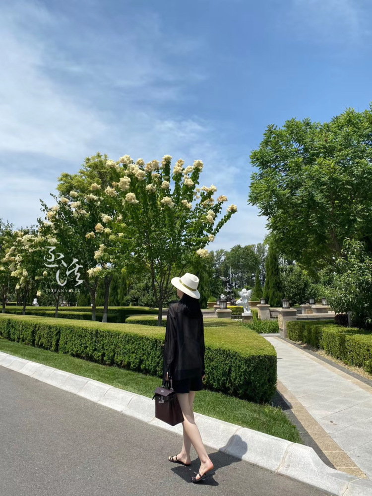 suzy🍦-辽宁省·盘锦市·兴隆台区--接单范围:买家秀、带货直播、寄拍、种草带货、短视频带货、短视频vlog带货。