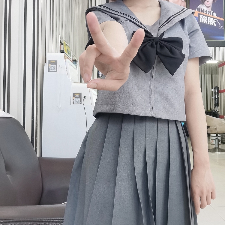 冷-广东省·广州市·番禺区-最右-接寄拍,送拍
耳钉,小个子裙子,衣服裤子,化妆品,项链手链,戒指都可