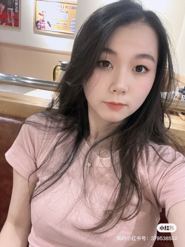 Chun!-广东省·深圳市·南山区--喜欢拍照 拍买家秀
希望是淘宝拼多多店铺 可以尝试多种风格 可拍衣服 包包 首饰 化妆品
也可以找我长期合作