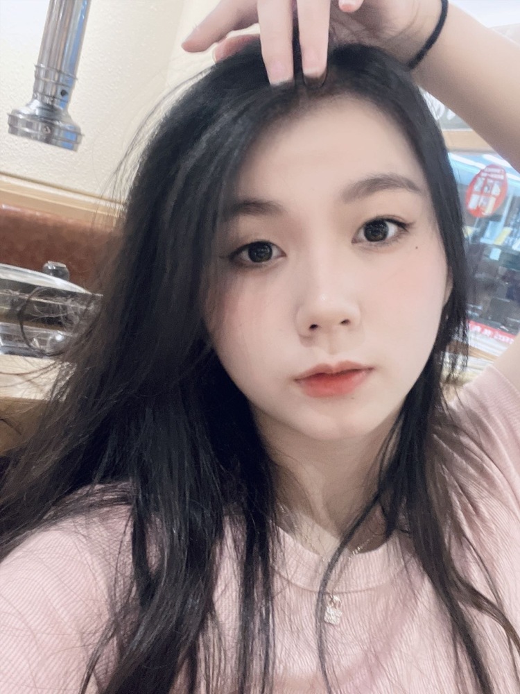 Chun!-广东省·深圳市·南山区--喜欢拍照 拍买家秀 
希望是淘宝拼多多店铺  可以尝试多种风格 可拍衣服 包包 首饰 化妆品
也可以找我长期合作