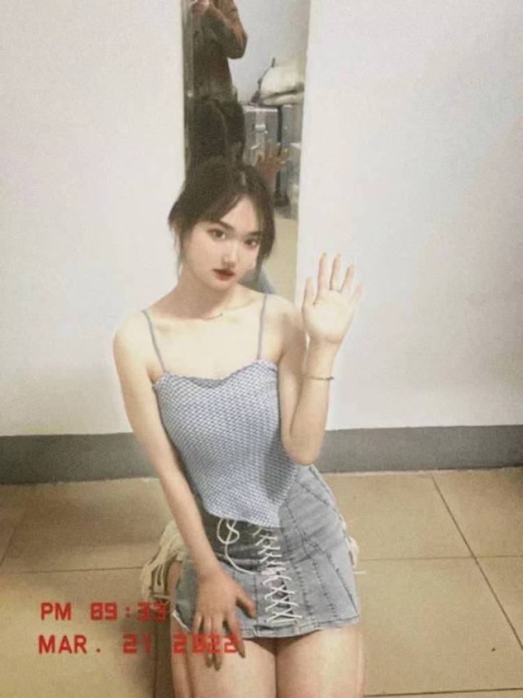 深藏blue-河南省·郑州市·新郑市-抖音，快手-买家秀，种草带货，开箱测评，喜欢唱歌跳舞，并且喜欢拍照，p图，喜欢尝试各种的风格，