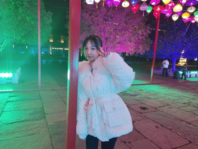 俺想窝粑粑🙋-浙江省·舟山市·普陀区-抖音  快手  知乎 某红薯-买家秀  开箱测评   是个美容师 比较了解皮肤的情况和护肤常识  对护肤产品也比较了解