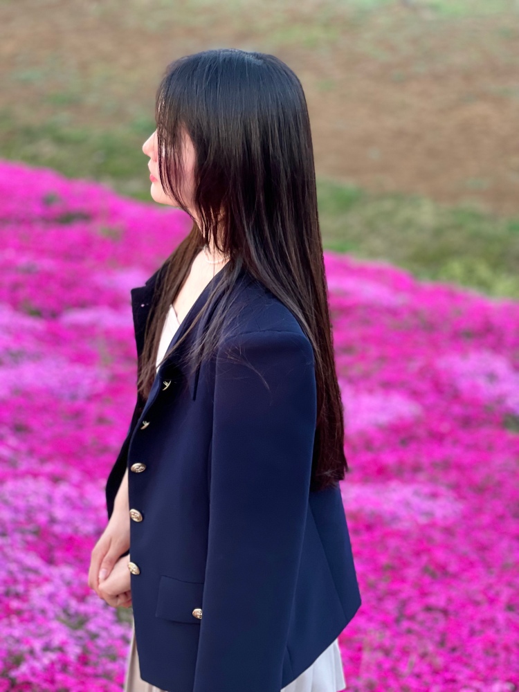 小敏-江苏省·徐州市·邳州市-抖音99776370-我是一名舞蹈老师,身高160,体重90斤,喜欢拍照,会P图,寄拍买家秀,淘宝买家秀,衣服包包饰品都可以哦!