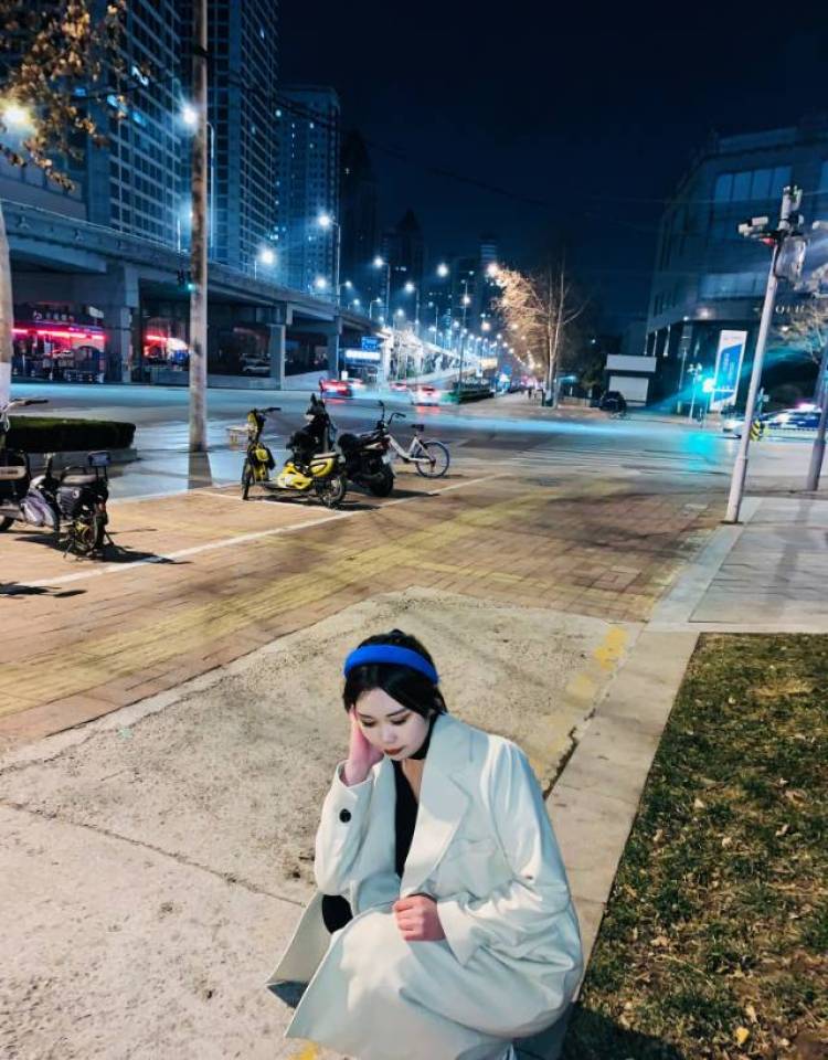茹茹、-山东省·菏泽市·郓城县--喜欢拍照摄影，会穿搭，可以买家秀，会p图，pdd  淘宝都可以 身高168 有需要的老板可以联系我