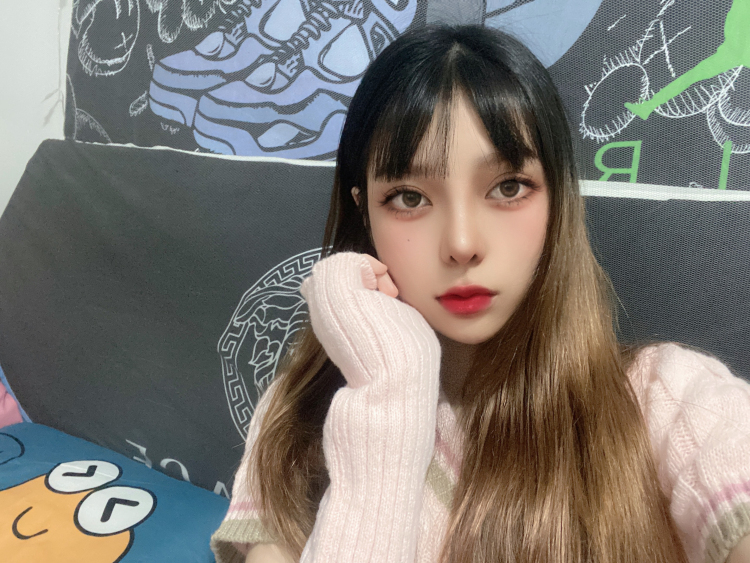 Ciao.-海南省·海口市·龙华区-快手-会p图 
接网拍和买家秀（衣服裤子鞋子饰品包包化妆品都可以）
平常都很闲 身高158