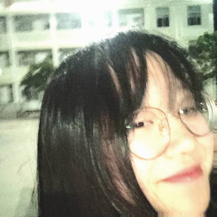 Gn.-福建省·莆田市·仙游县--是学生
可接服装类 手饰等一些商品
希望可拍不漏脸 风格可多变
本人168cm 50kg