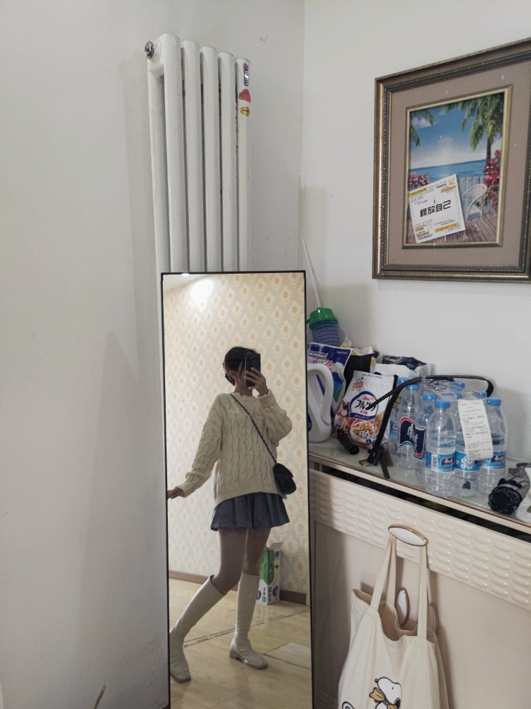 Savior💓-黑龙江省·哈尔滨市·道里区-抖音，微博-接寄拍，送拍，饰品，包包，服饰，风格多变，出片效率高，会p图。