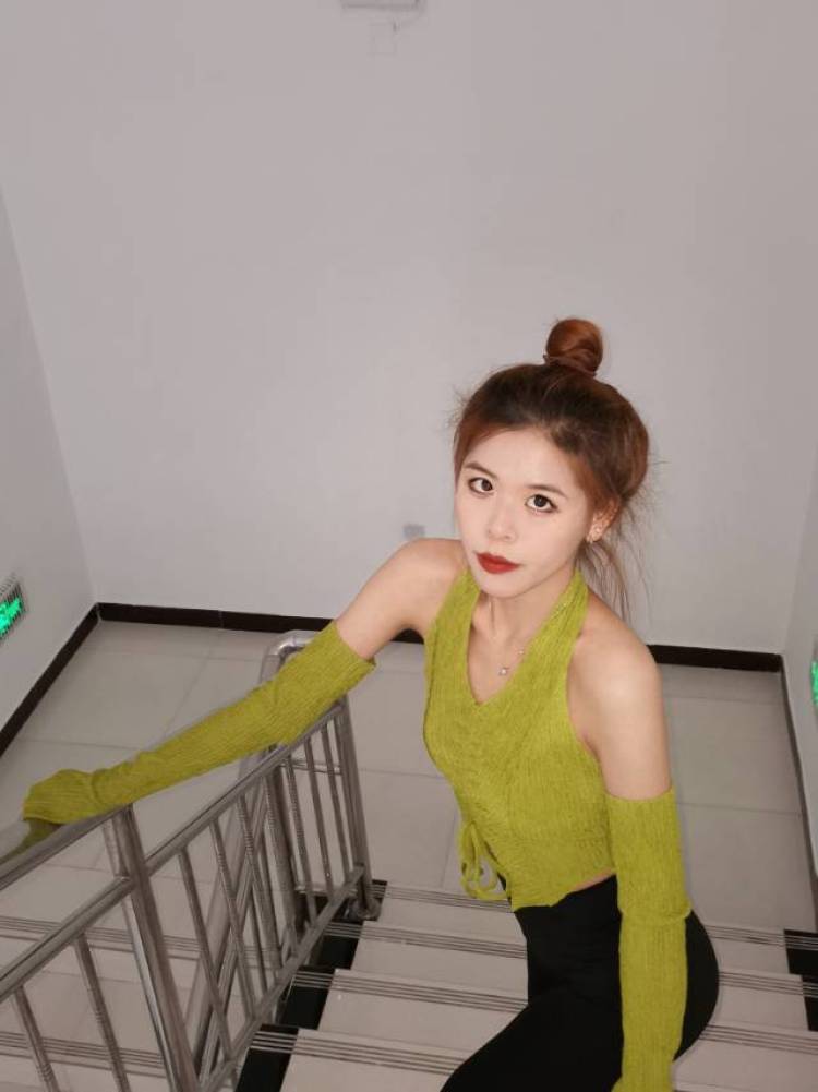 ulllululul-青海省·西宁市·城北区--擅长拍照,会p图,审美较好
接寄拍❗ ❗ ❗ ❗ 165 98
有意向的可以联系