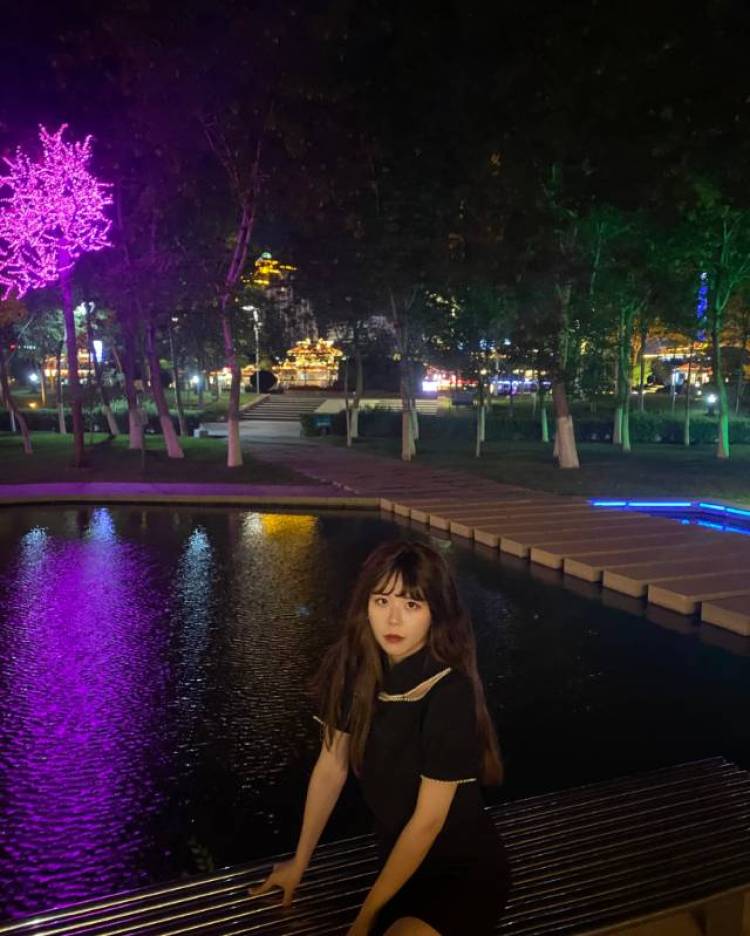 ulllululul-青海省·西宁市·城北区--擅长拍照,会p图,审美较好
接寄拍❗ ❗ ❗ ❗ 165 98
有意向的可以联系