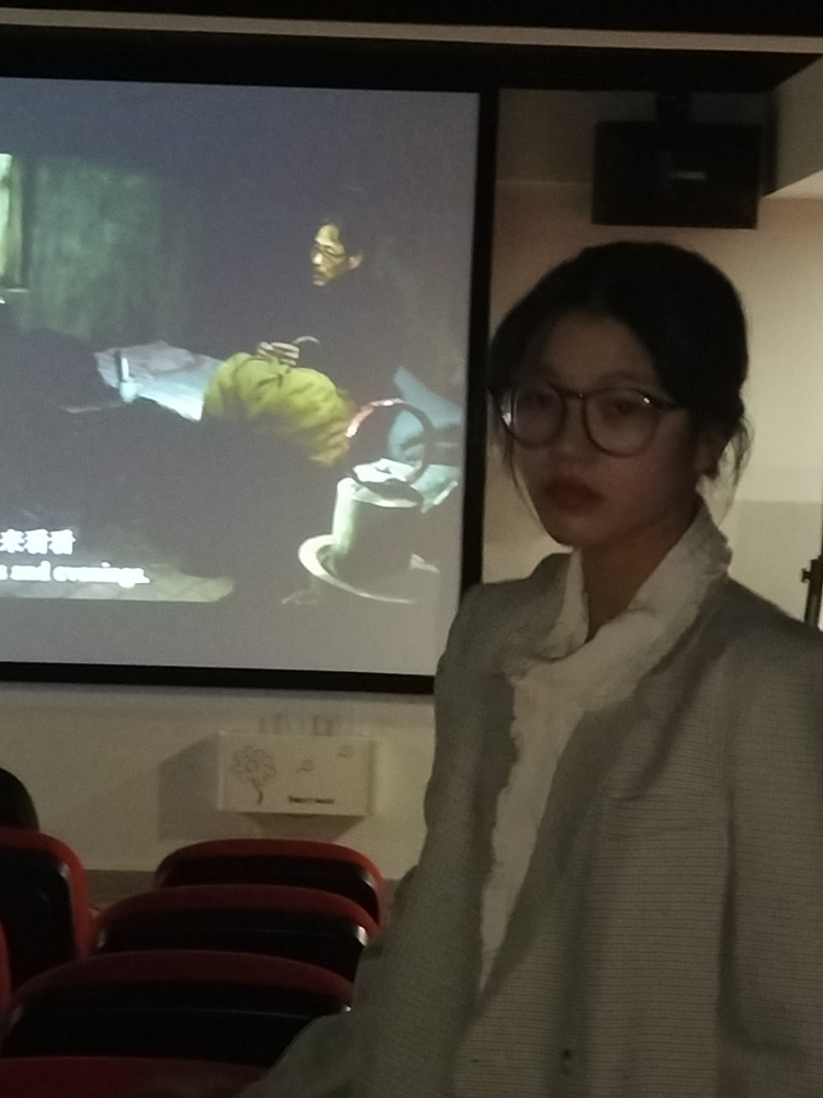 ZYUXUE.-河南省·商丘市·虞城县-快手 抖音 -艺考生 主修编导辅修播音
平常经常使用的APP是 快手 抖音
疫情期间 居家隔离 想做寄拍/买家秀 丰富生活
