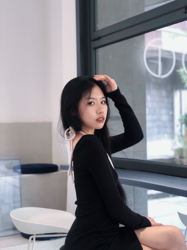 ʚ🧸ྀིɞ 皮皮不皮-湖南省·常德市·武陵区-某红薯 -本人身高162  体重94
平时喜欢拍照  探店 会基本的p图
希望能接到单 拜托拜托